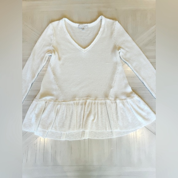Anthropologie - Eri + Ali - Waffle Knit V- Neck Peplum Top – Cream – Size XS - Picture 9 of 12